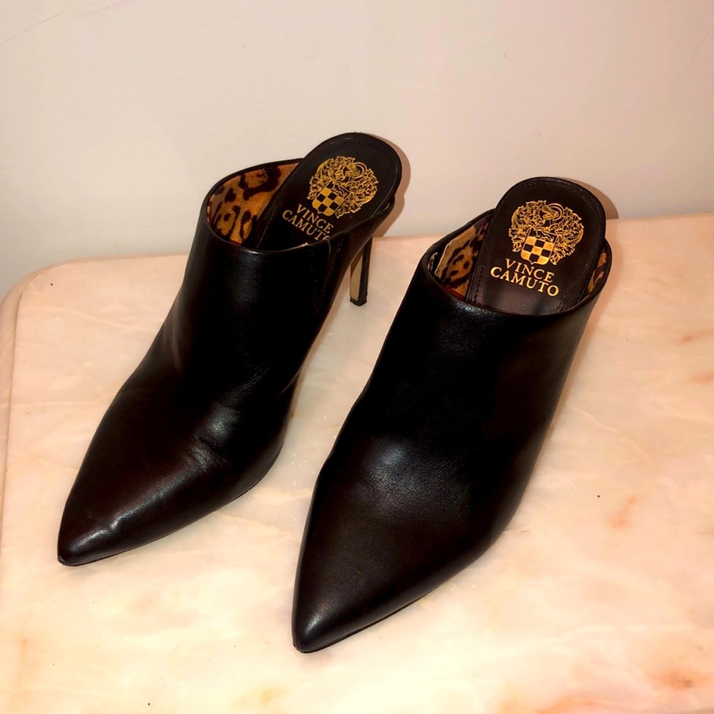 Vince Camuto black leather high heel slide